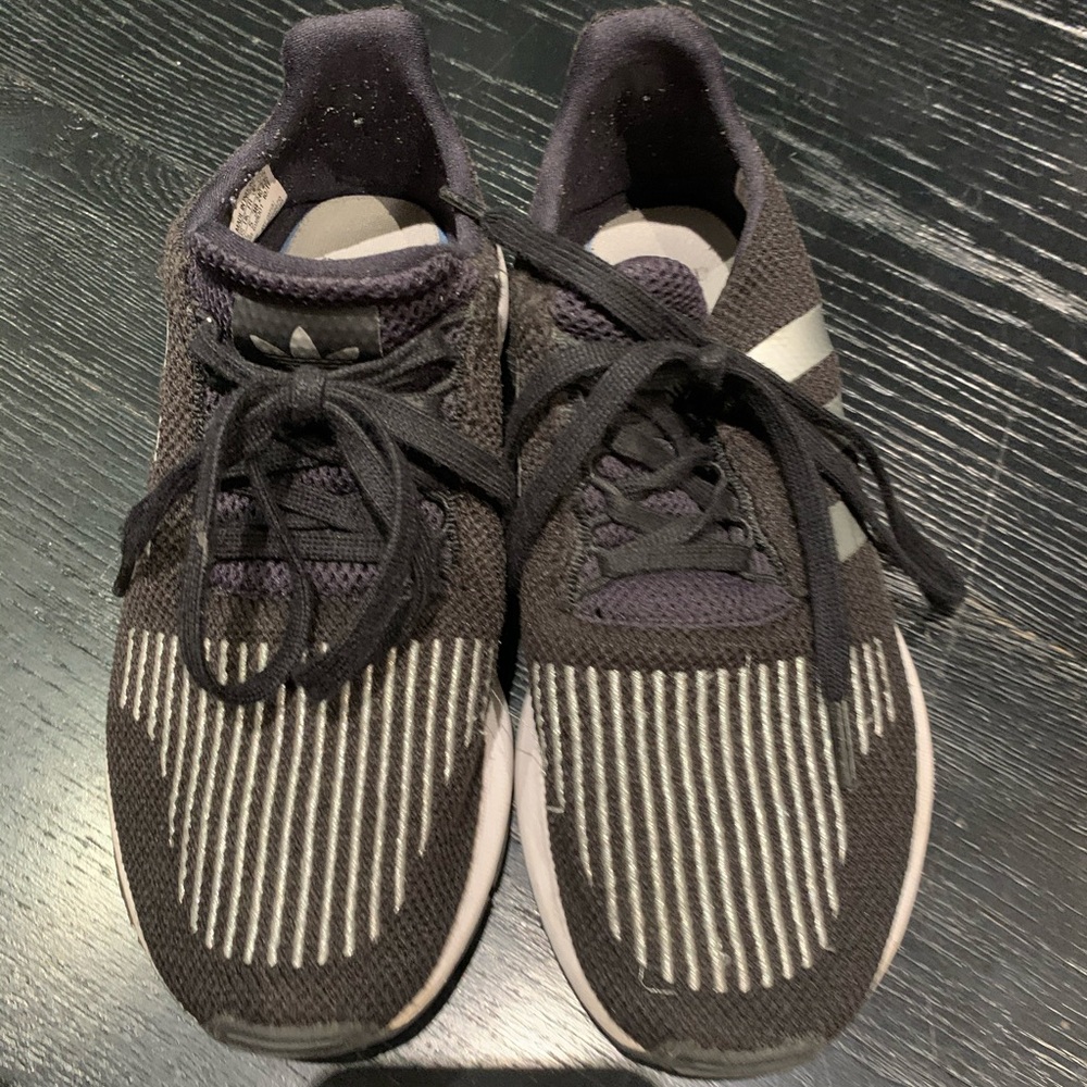 black adidas
